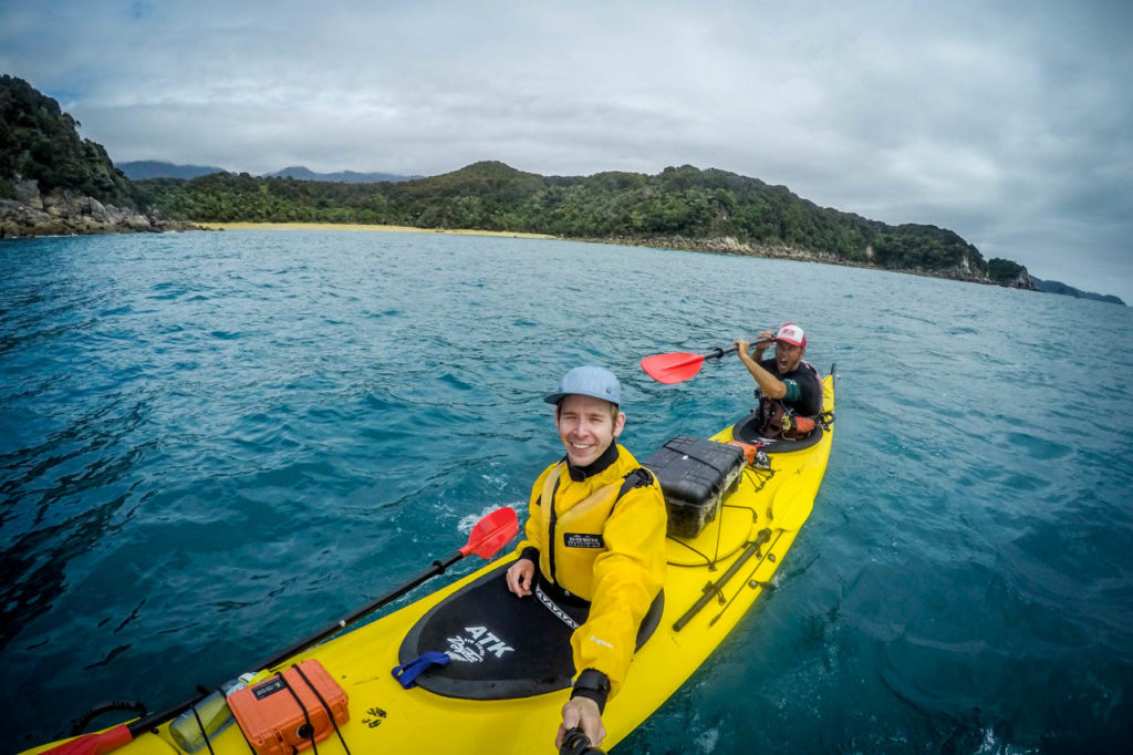 Verrückter Abel Tasman Kayaks Guide - Kyle